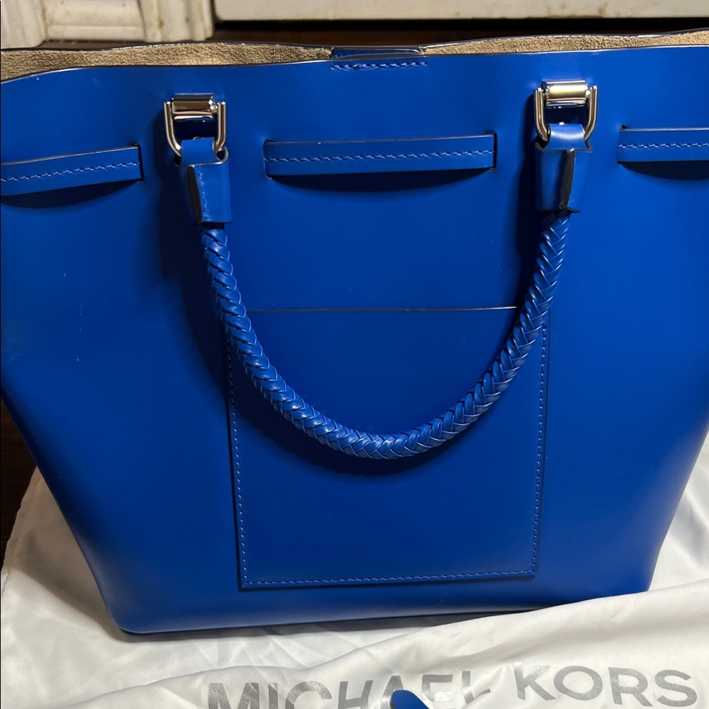 Michael Kors Vibrant Blue Tote and Wallet Set - Picture 5 of 7
